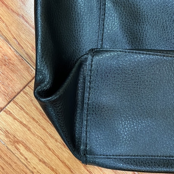 Limited Edition Rare Coach Hudson Yards Tote Bag EUC - Picture 6 of 8